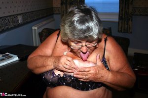TAC Amateurs invite you to explore a free pictures with Grandma Libby xxx gallery 268811